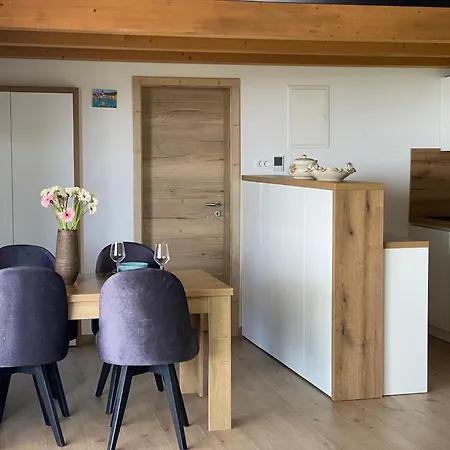 Bubo House * Črni Kal